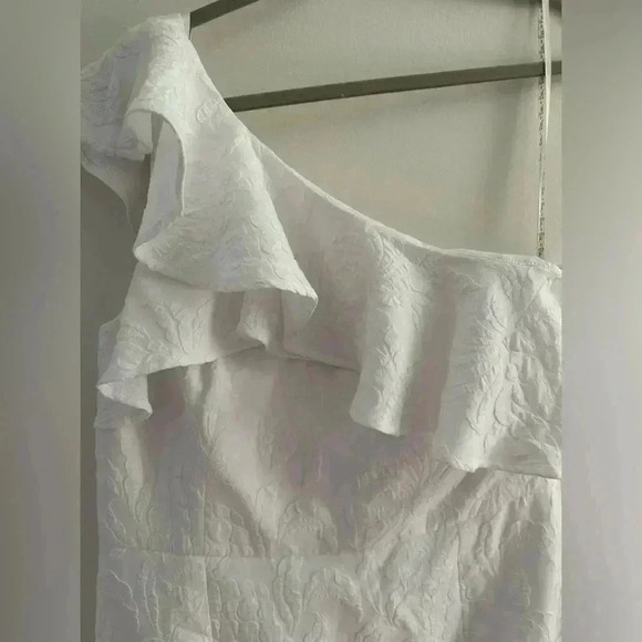 NWT Lilly Pulitzer White Kipton Romper Pineapple Embossed Ruffled Sz 14 sundress - Picture 9 of 12